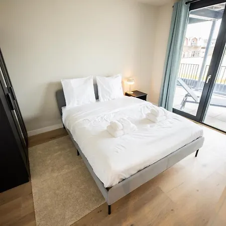 Astonishing 3 Bedroom Serviced 73m2 アパート ロッテルダム
