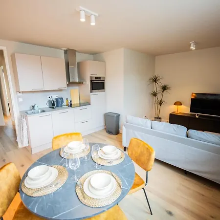 Astonishing 3 Bedroom Serviced 73m2