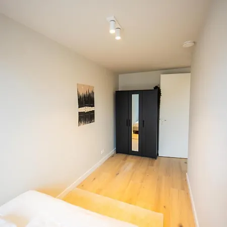 Astonishing 3 Bedroom Serviced 73m2 アパート ロッテルダム